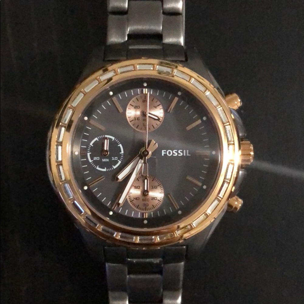 Fossil Watch - Picture 2 of 6